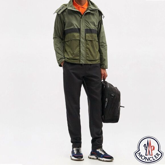 MONCLER **NWT** Carax Technical Hooded Windbreaker Jacket In Olive Green - Picture 2 of 15